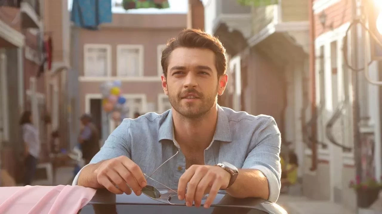 Yeni partneri Furkan Andıç oldu