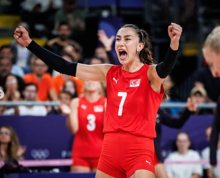 Milletler ligi maçında talihsiz an