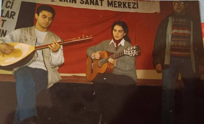 Ilknur Demir Kimdir