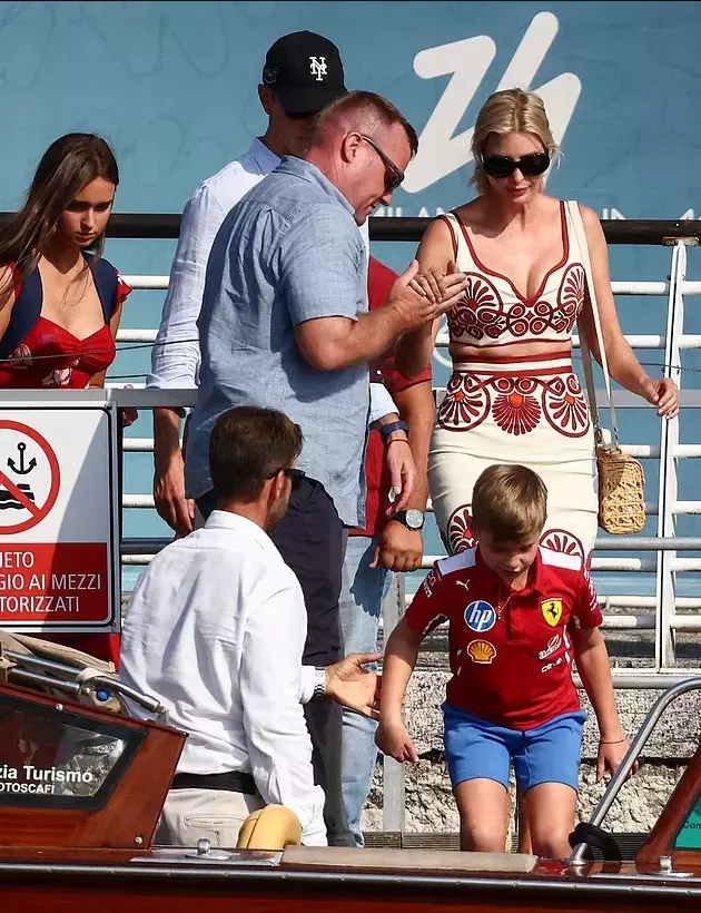 Trump ailesinden Başka isimler de bekleniyor