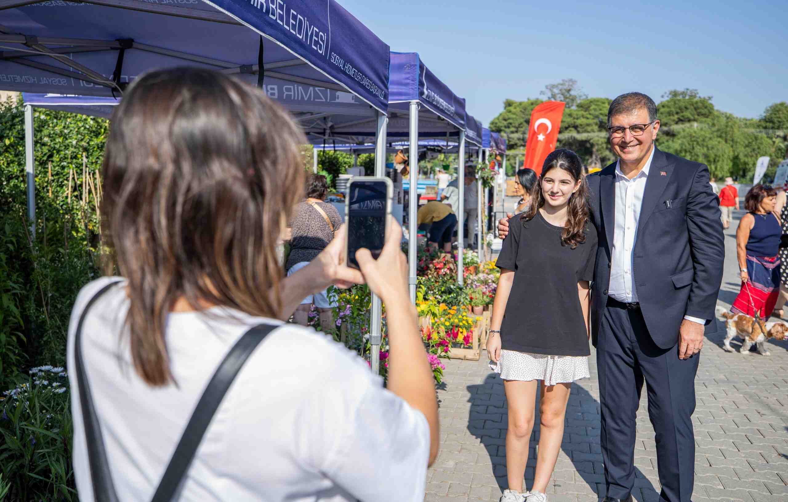 İzmir Balkon ve Bahçe Bitkileri Festivali