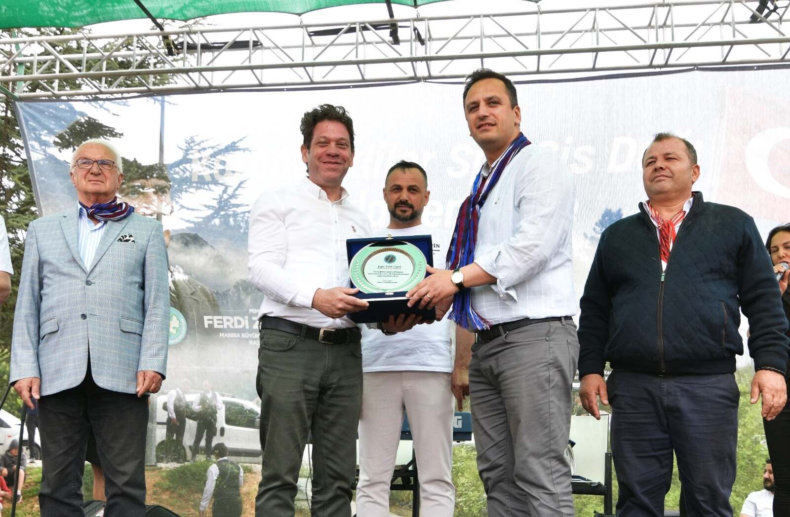 İzmir Gümüşhaneliler Dayanışma ve Kültür Derneği
