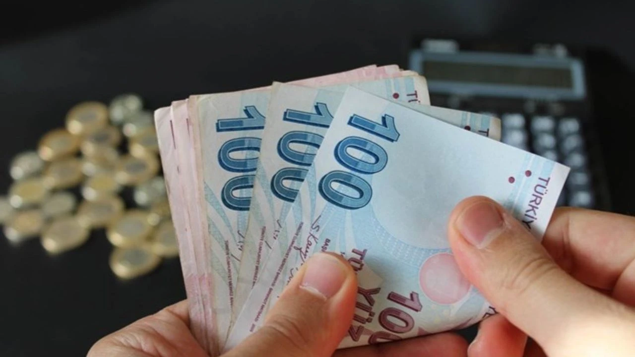 Kamu Çalışanlarına Zam