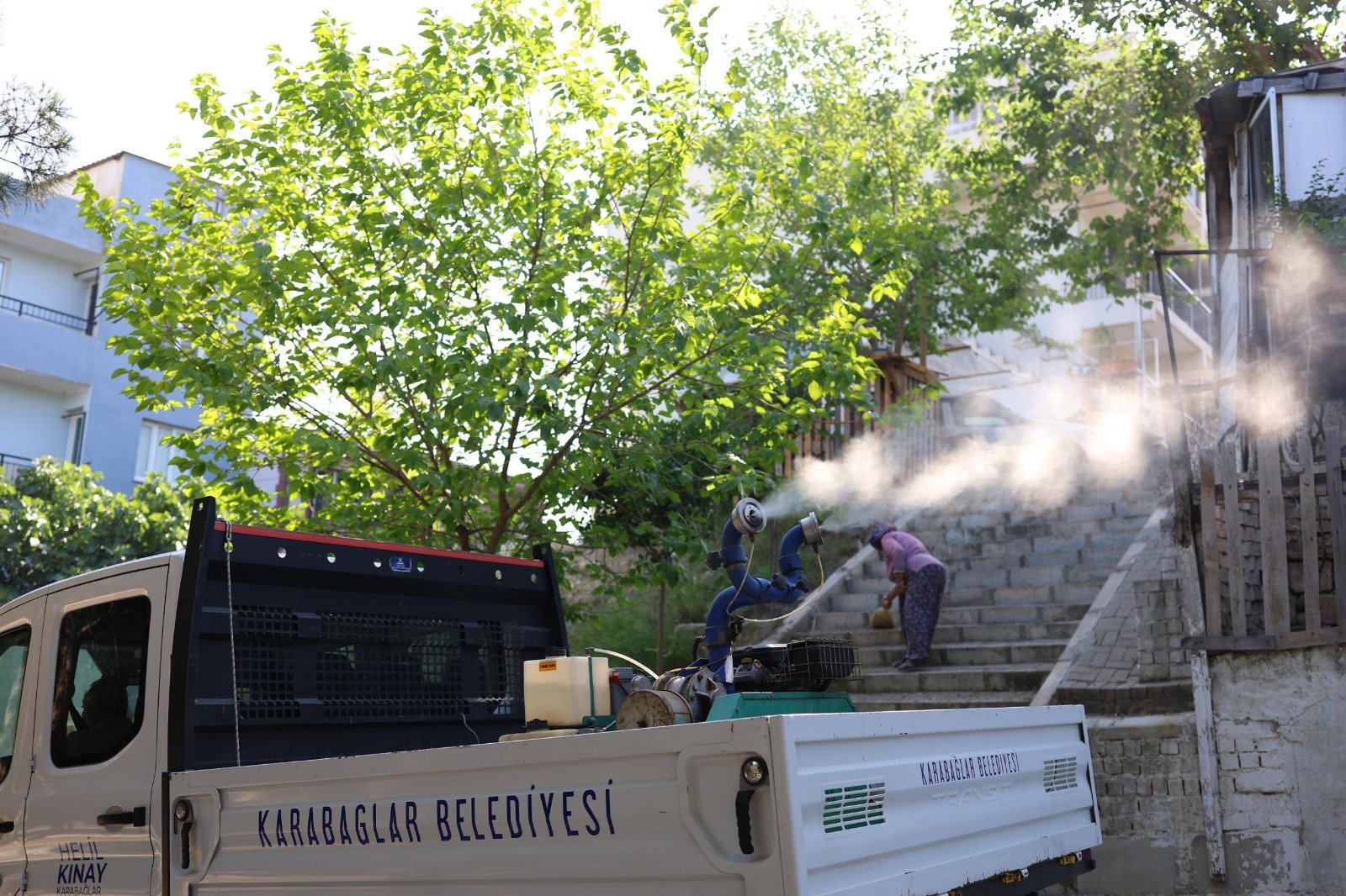 Başkan Kınay: "Sağlıklı bir Karabağlar için sahadayız"