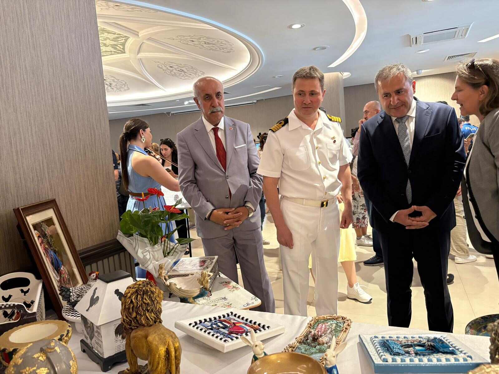 Karşıyaka Halk Eğitim Merkezi