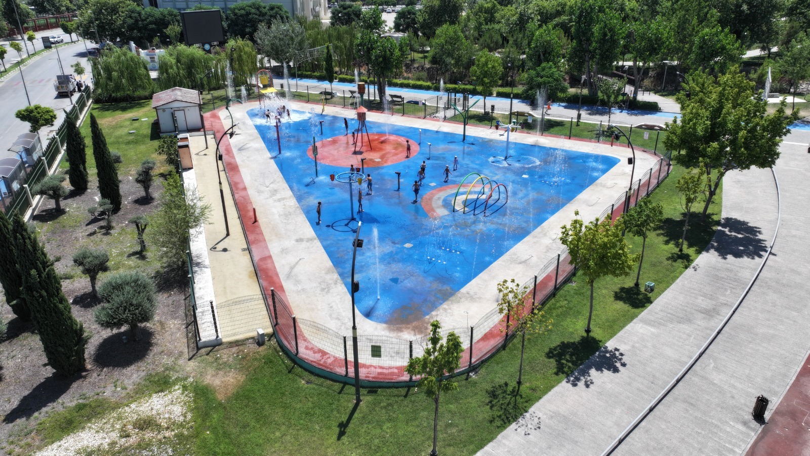 Hem veliler hem çocuklar memnuniyetlerini dile getirdi