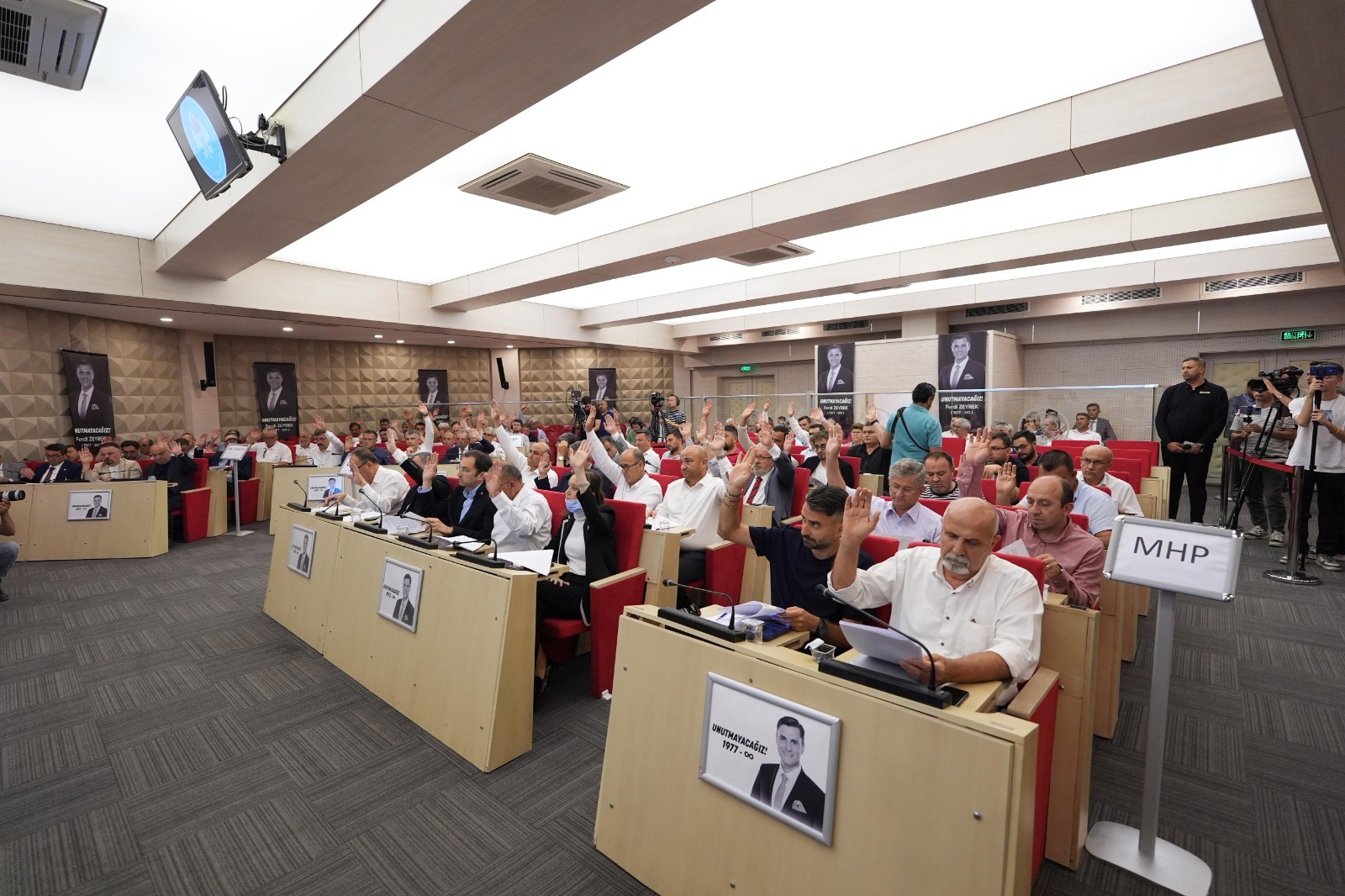 "Ferdi Başkan'ın izindeyiz"