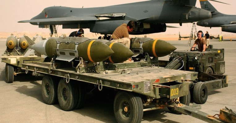 Fordo Nükleer Tesisi için ABD bombalarına ihtiyaç var