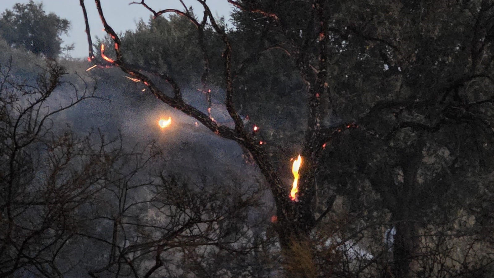 İtfaiyenin hızlı müdahalesi büyük felaketi önledi