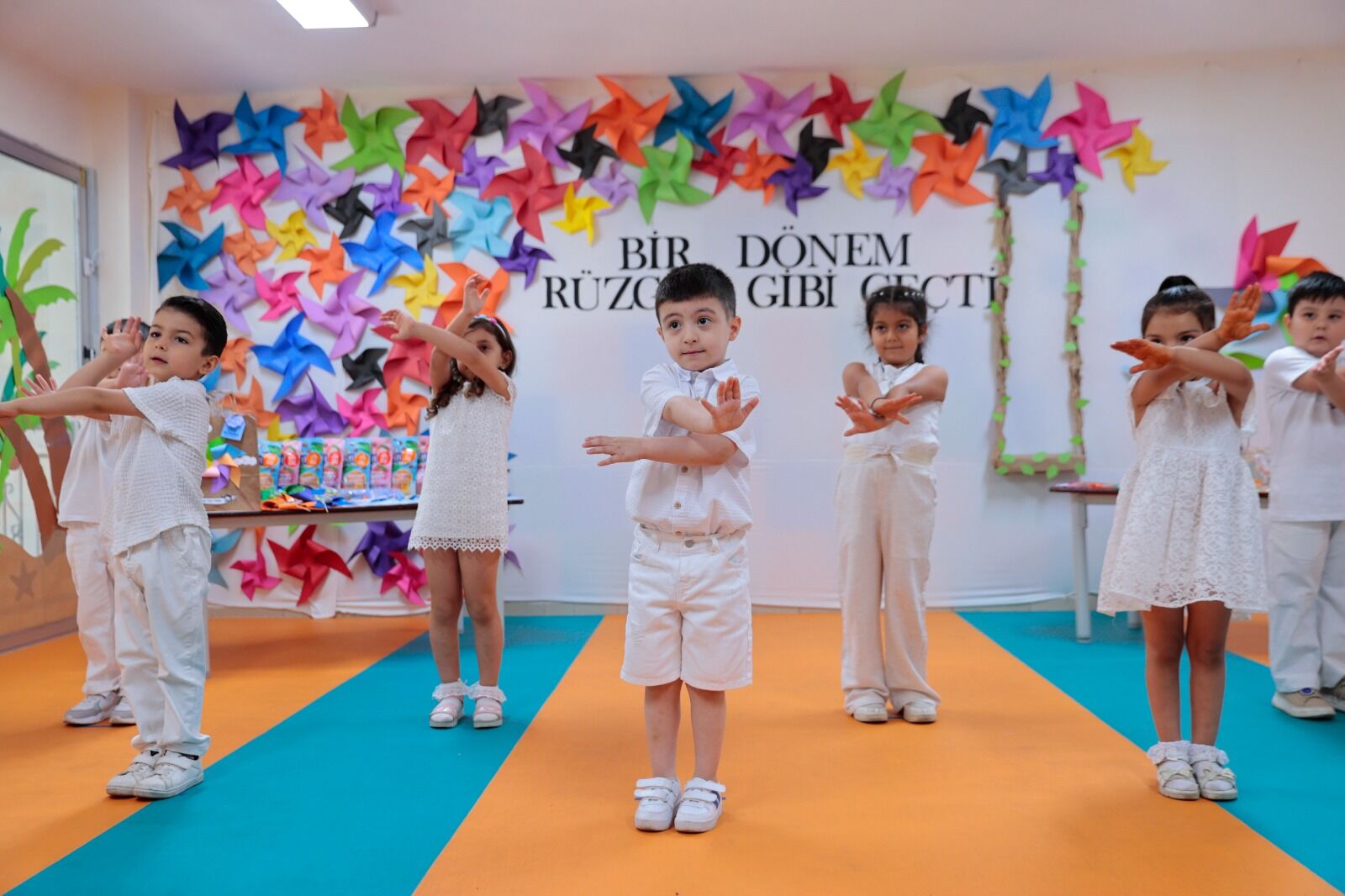 Mutlu Çocuklar Oyun Evleri