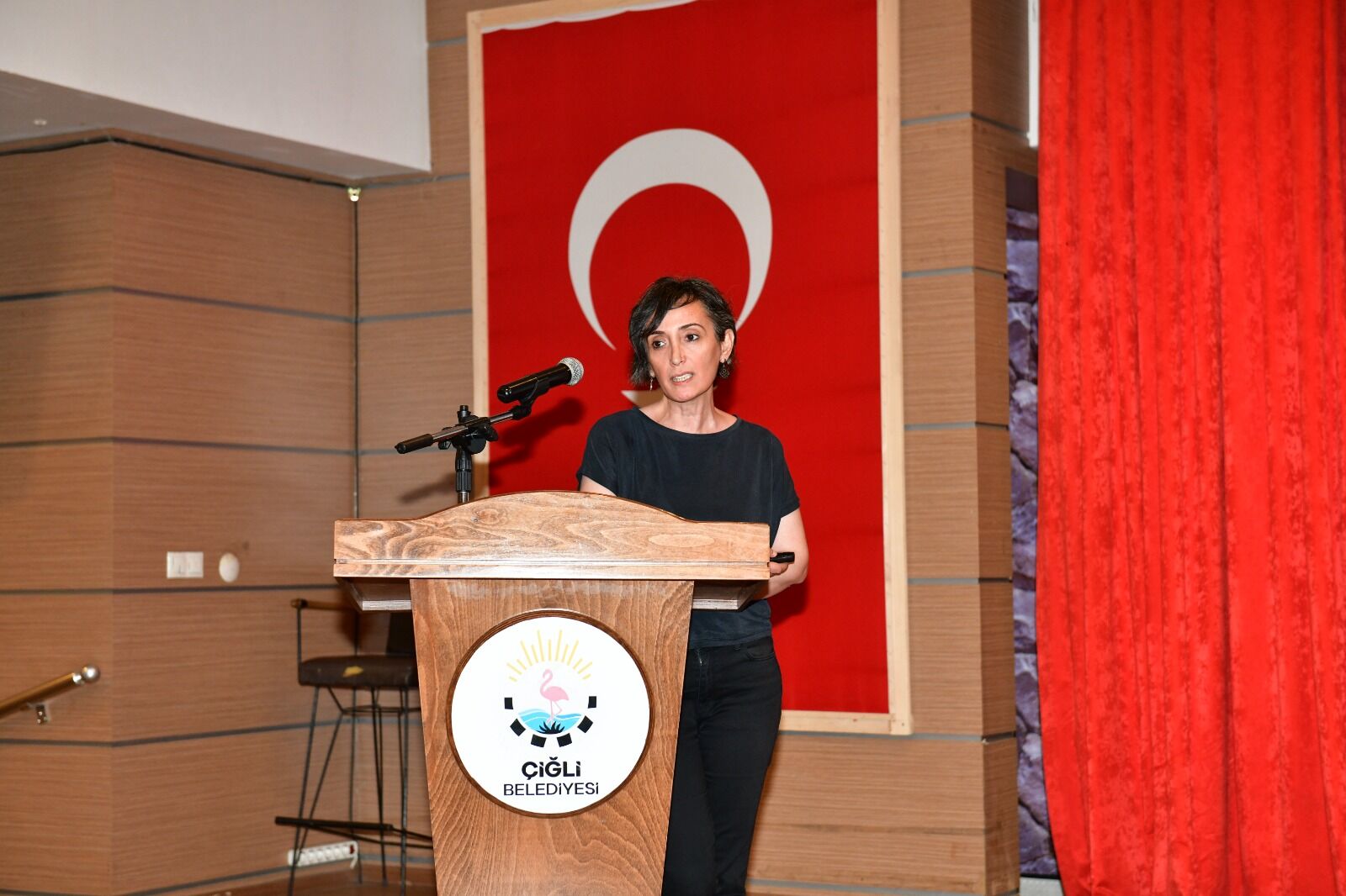 Psikolog Yıldız Aslan