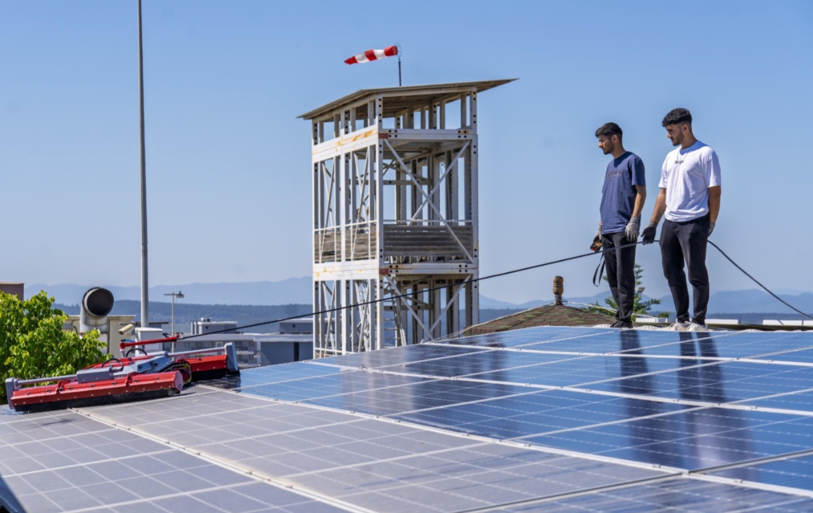 İklim kriziyle mücadelede yenilenebilir enerji hamlesi