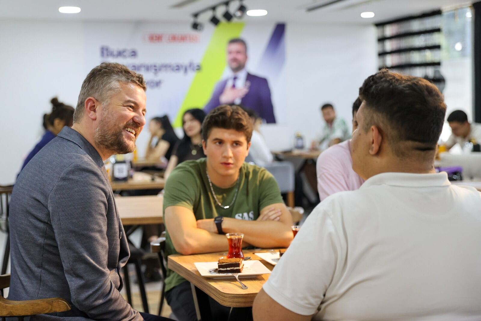 Tarık Akan Gençlik Merkezi