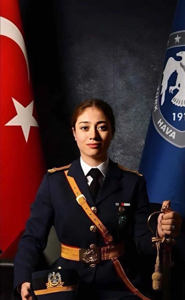 Teğmen Ikra Kuyumcu
