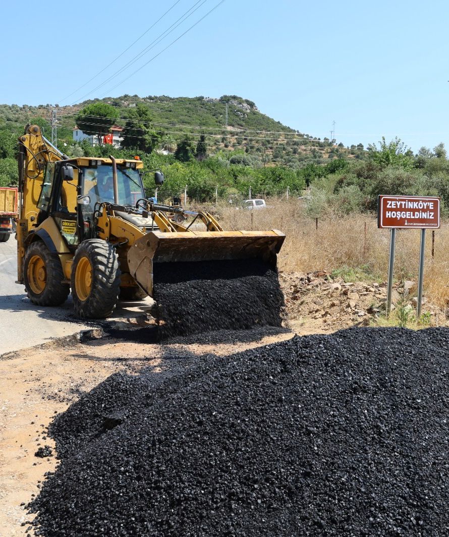 Belediyenin kendi imkanlarıyla hızlı ve etkili çözüm: 60 ton asfalt kullanıldı