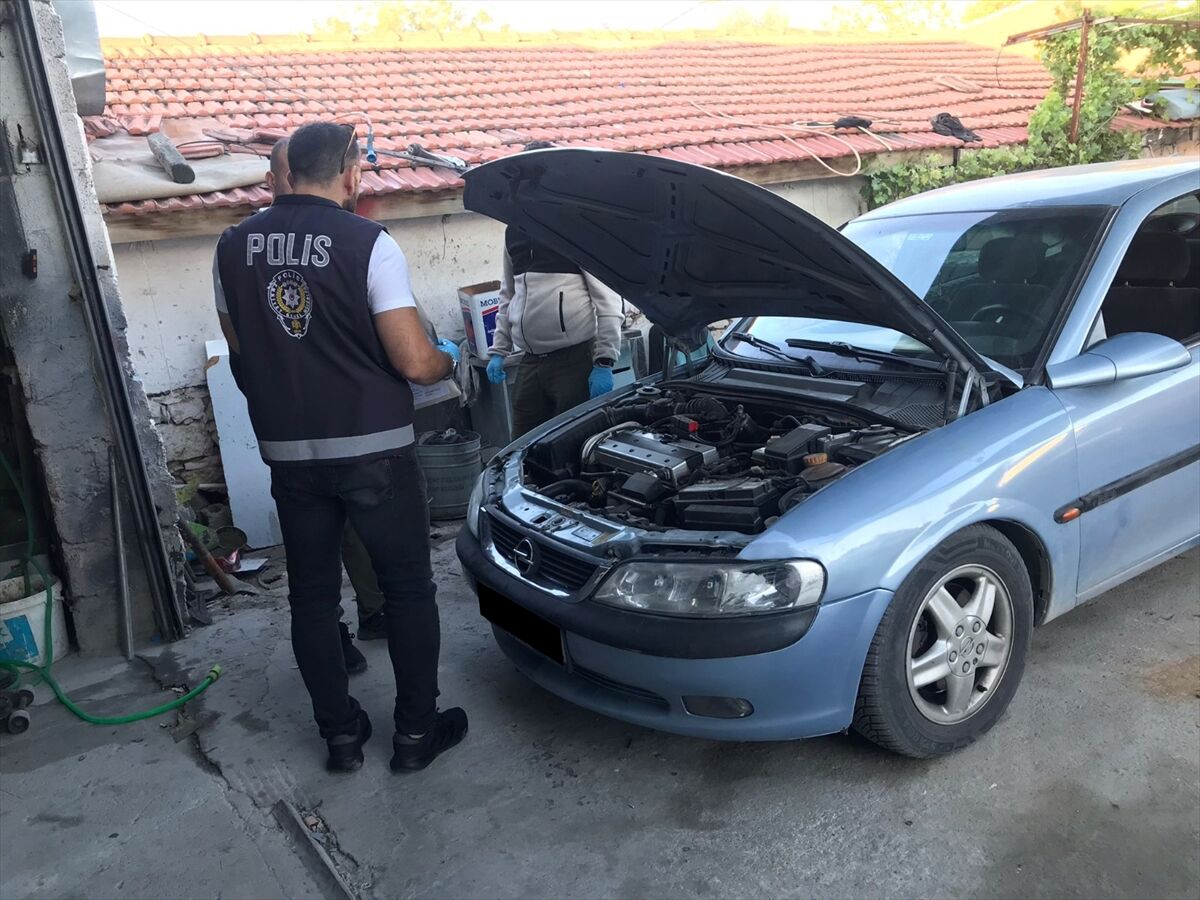 İzmir’de 'Change' operasyonu-2