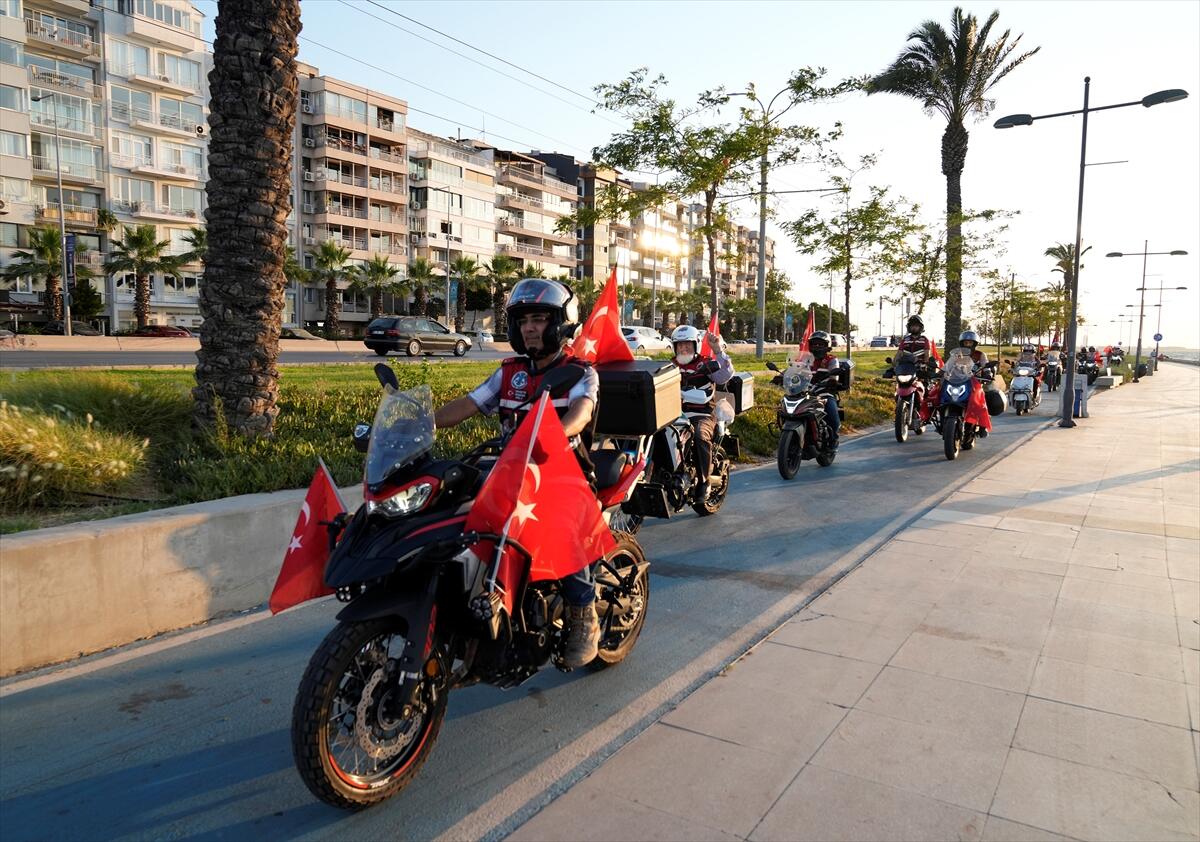 İzmir’de 15 Temmuz turu-1