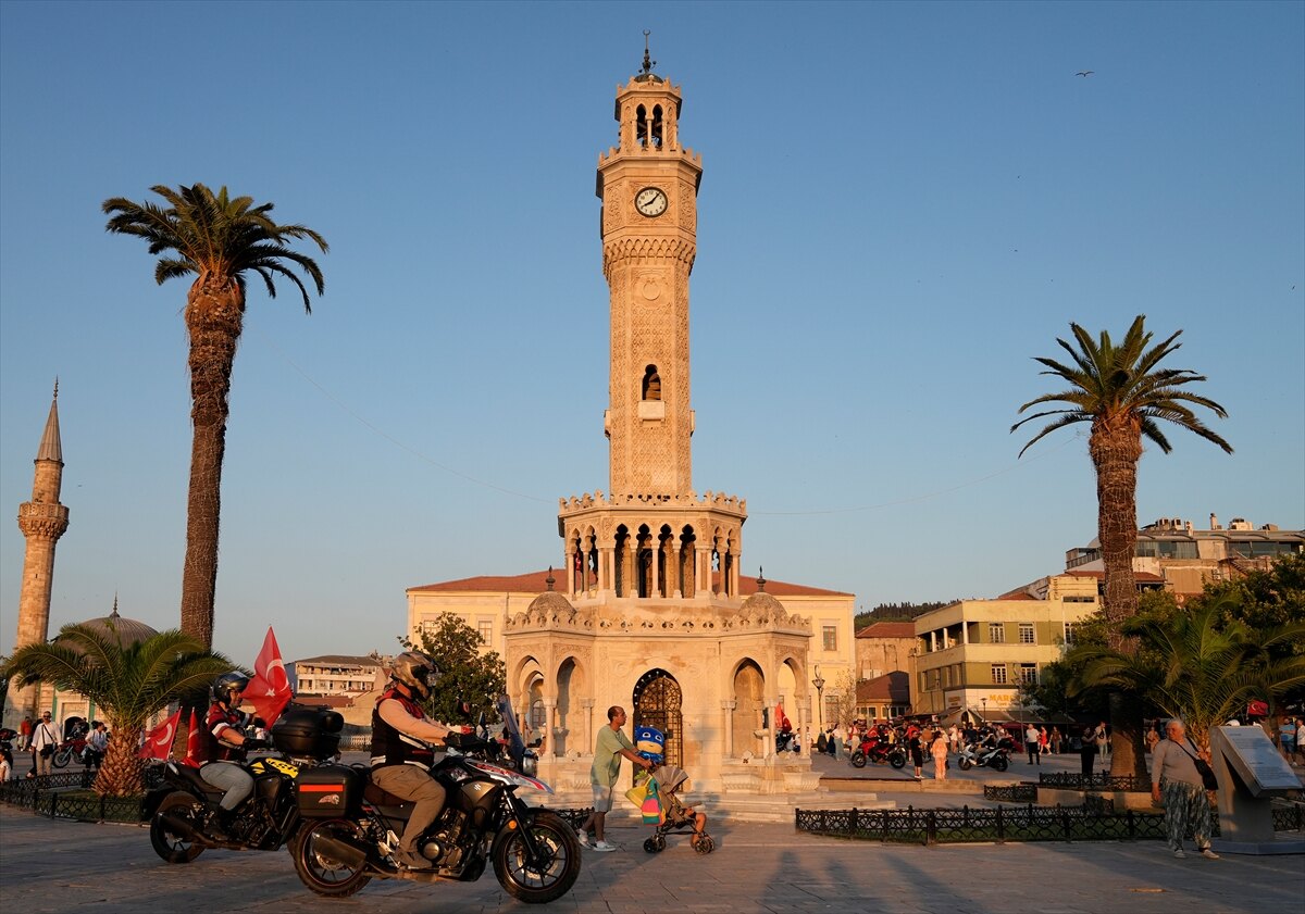 İzmir’de 15 Temmuz turu-2