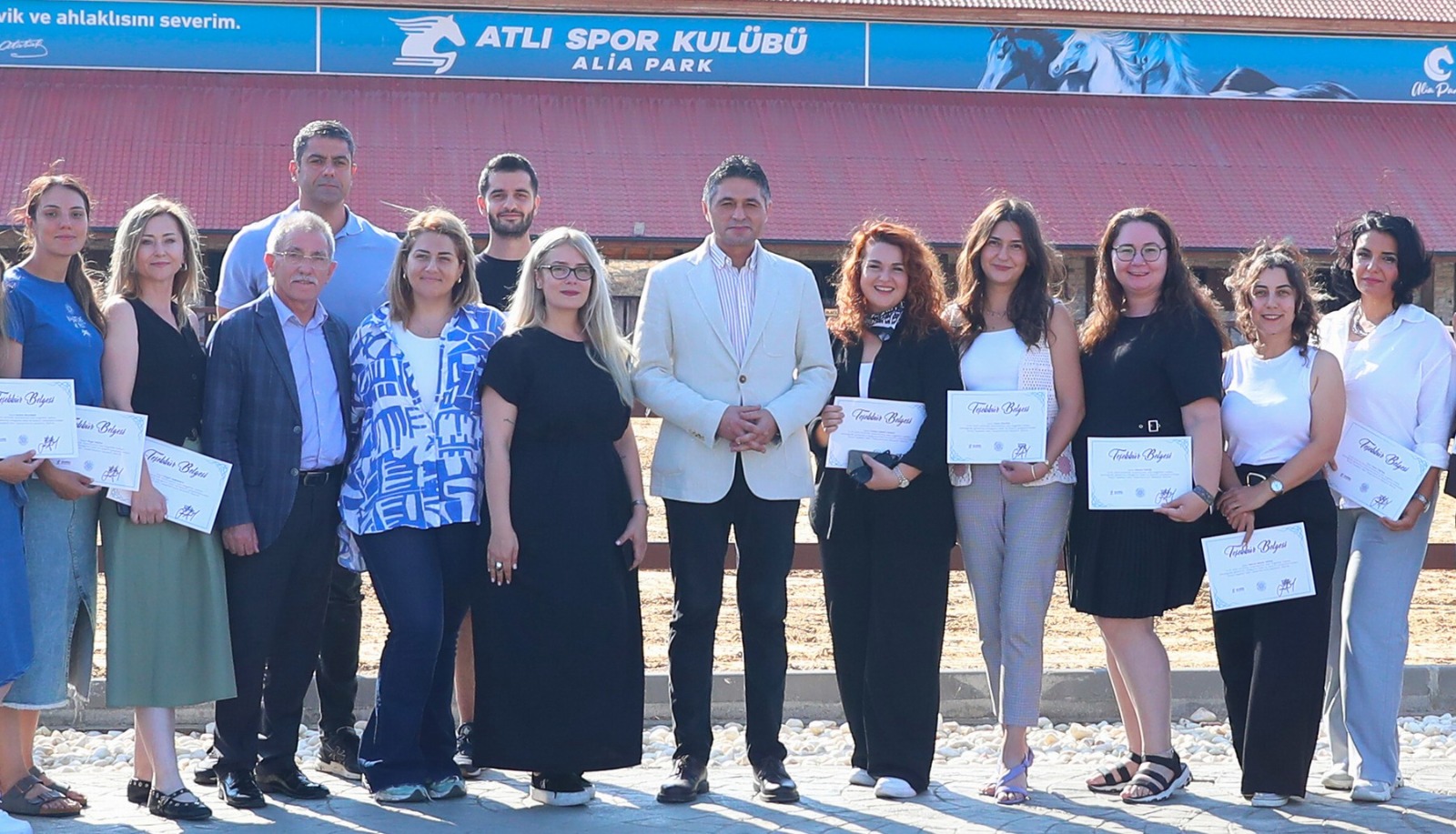 Başkan Serkan Acar'dan eğitmenlere duygu dolu teşekkür