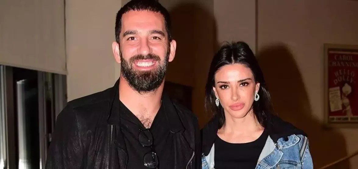 Arda Turan Ve Eşi