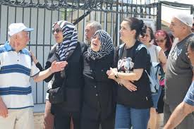 Üç kişi hastaneye kaldırıldı