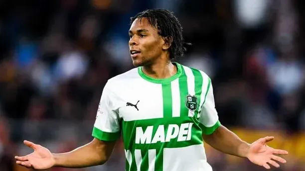 Armand Lauriente Kimdir