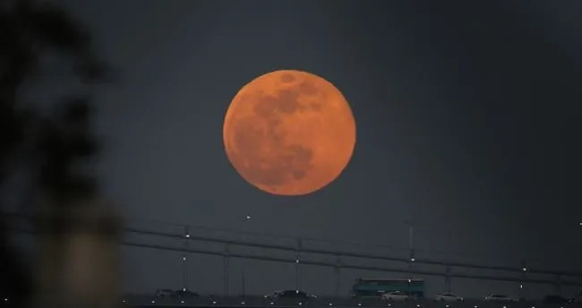 Ay Yanılsaması Olacak