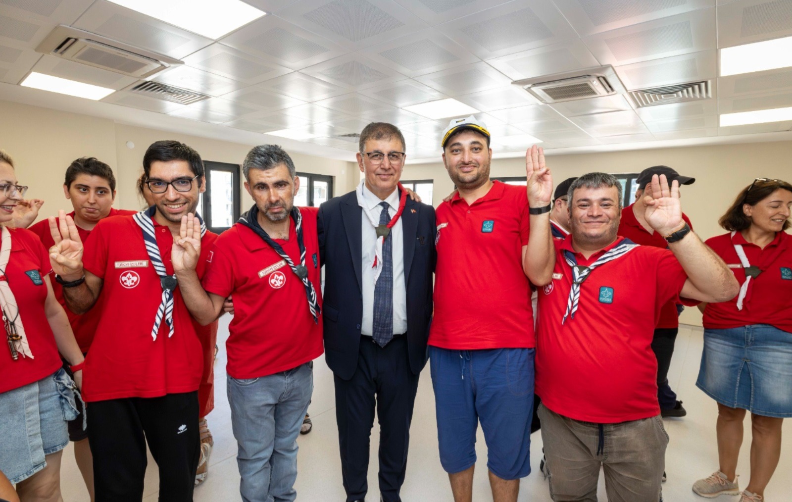 Başkan Tugay'dan kapsamlı inceleme ve destek mesajı