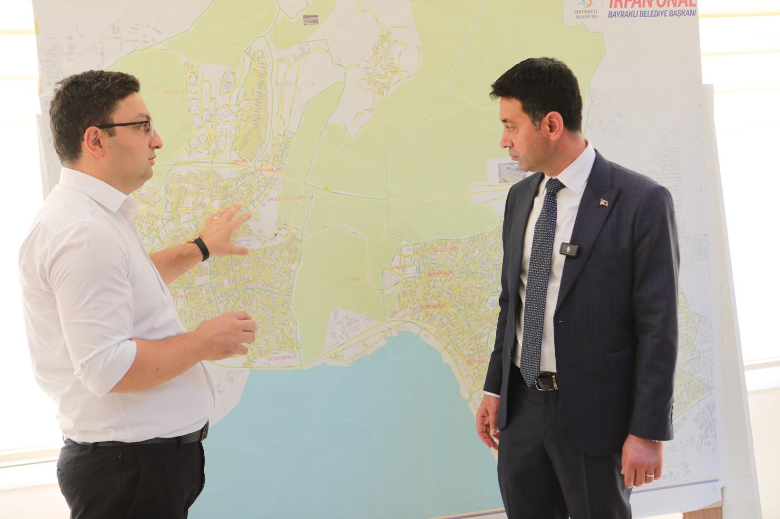 Başkan Önal telefon başına geçti