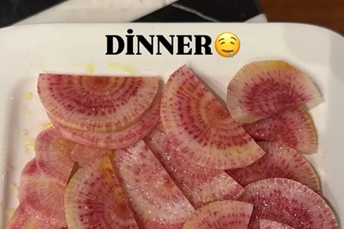 Çağla Şikel Kahvaltıda Ne Yediğinitakipçileri Ile Paylaştı