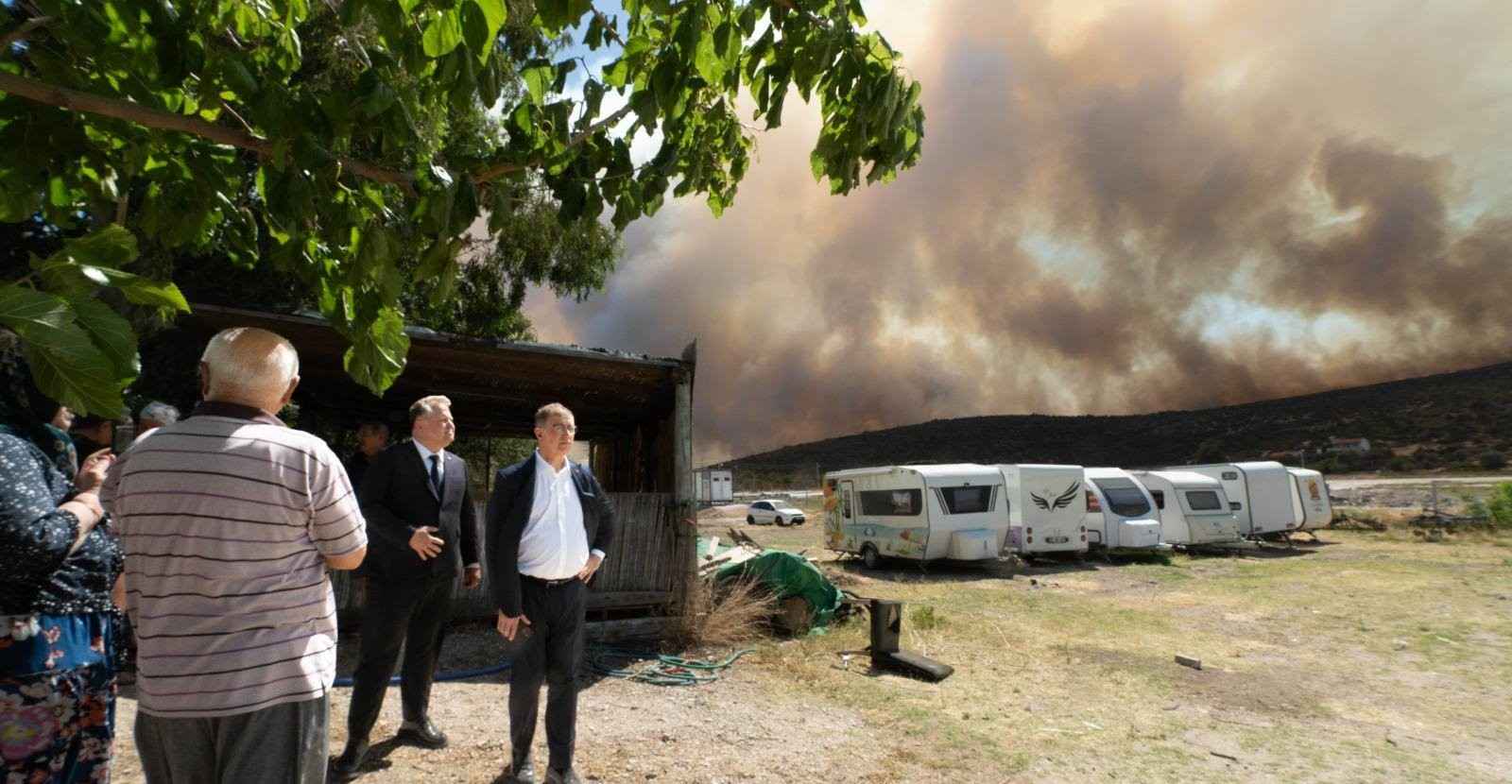 Cemil Tugay İzmir Urla Yangın (1)