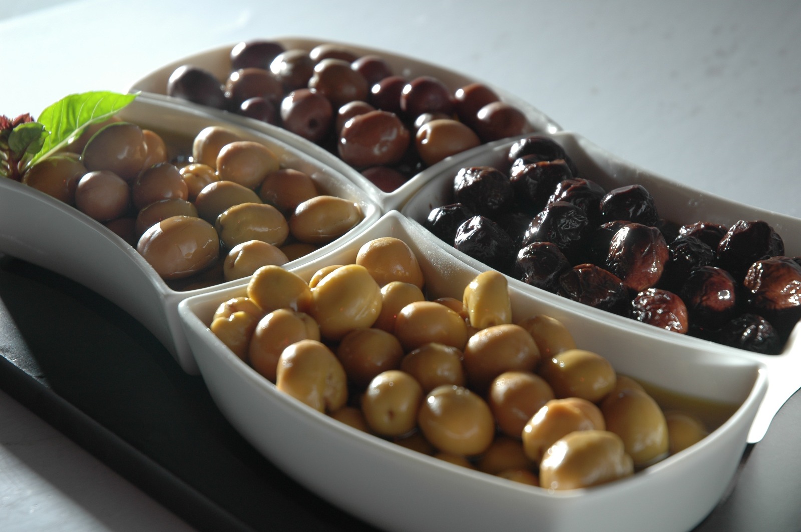 Afyonkarahisar ve Uşak'ın farklı yükselişleri ve genel bölgesel durum