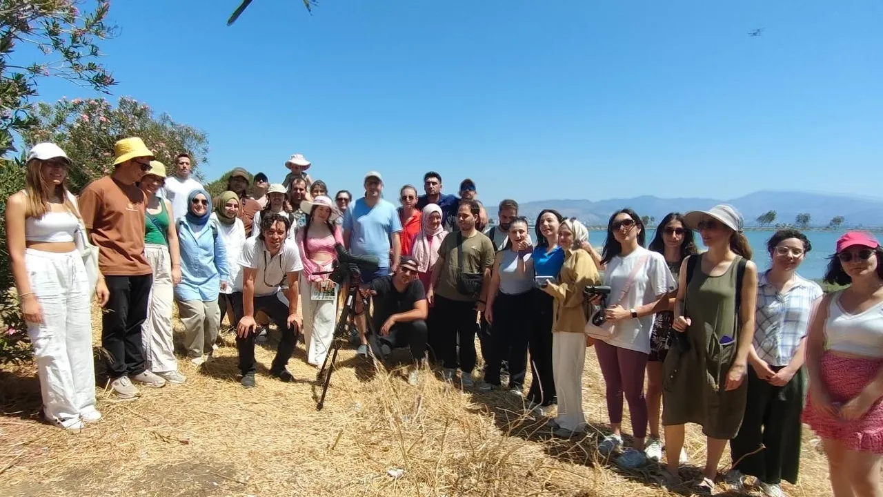 Kuş gözlemi ve doğa yürüyüşleri