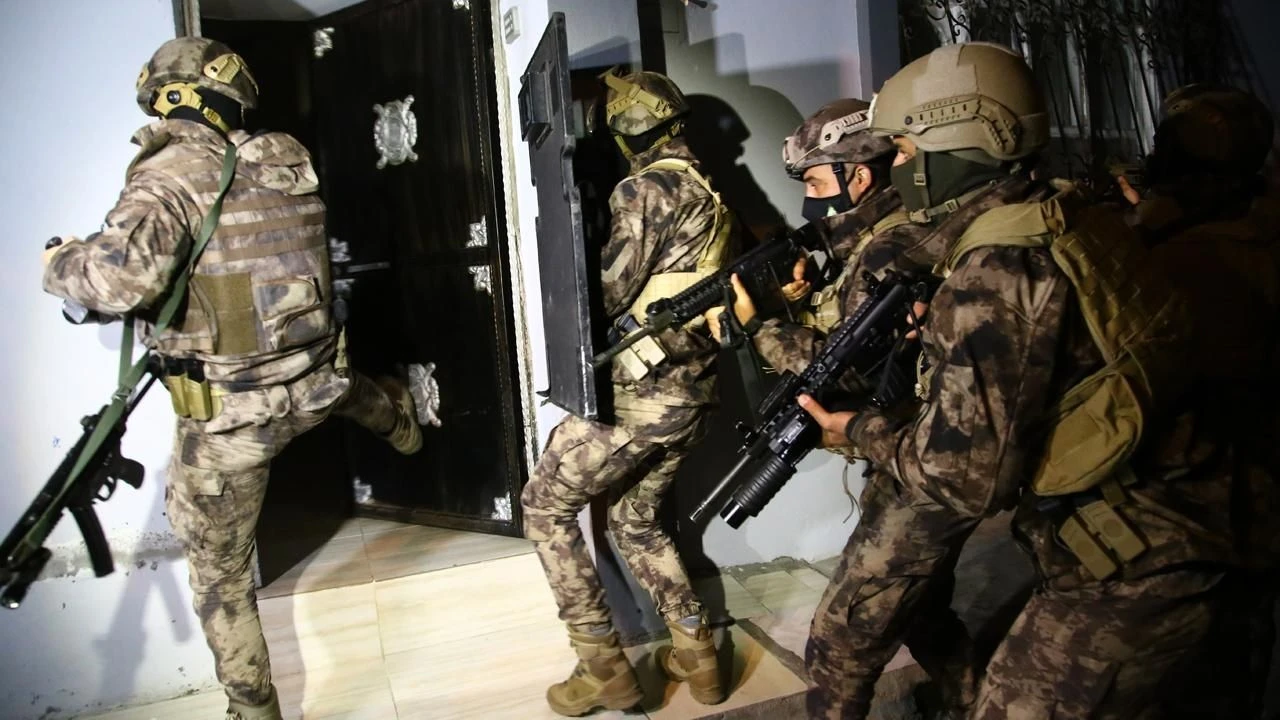 Fetö-20