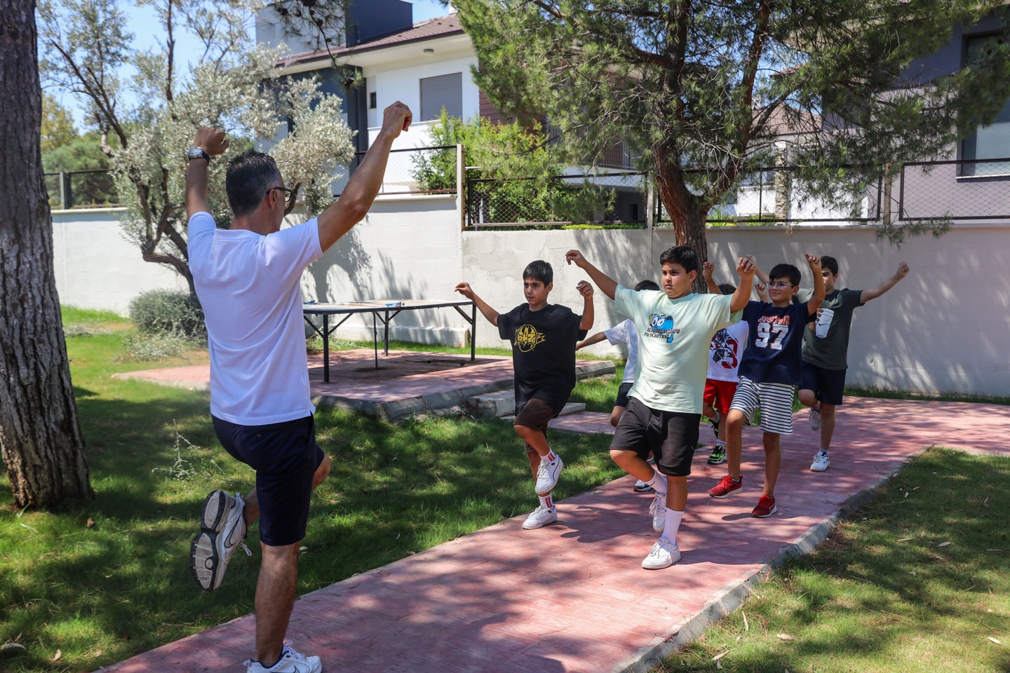 Yıl boyunca eğitim vizyonuyla "Yazın keyfini çıkaracaklar"