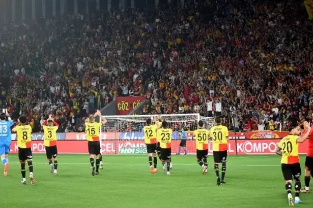 Yeni formalar tanıtılıyor ve sezon öncesi son detaylar