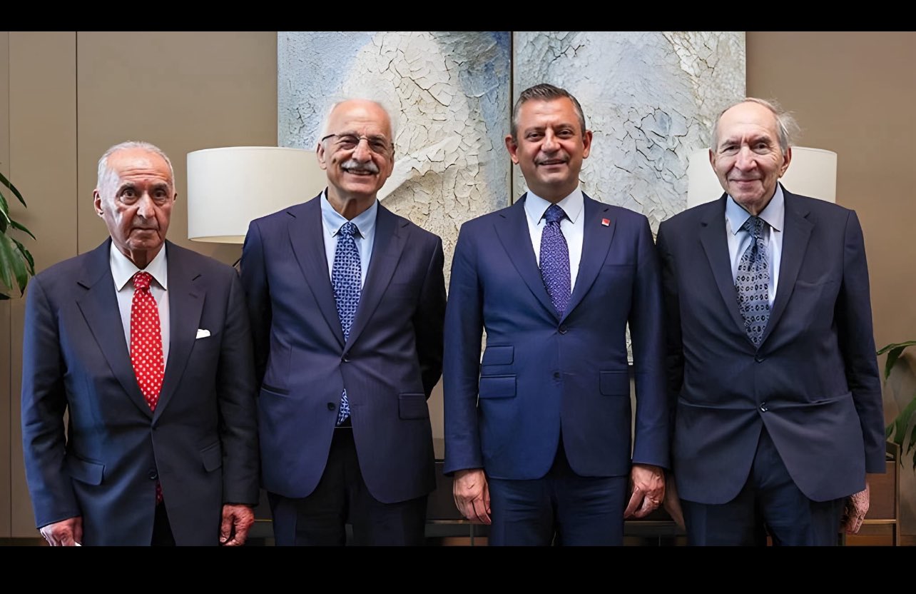 CHP'de eski genel başkanlar Özgür Özel'e destek veriyor