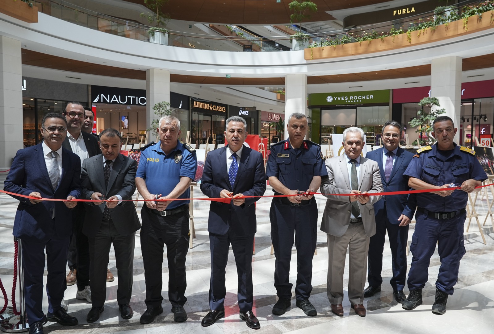 Vali Elban: "15 Temmuz, Milletin fedakarlığı ve Cumhurbaşkanının dirayetiyle bertaraf edildi"