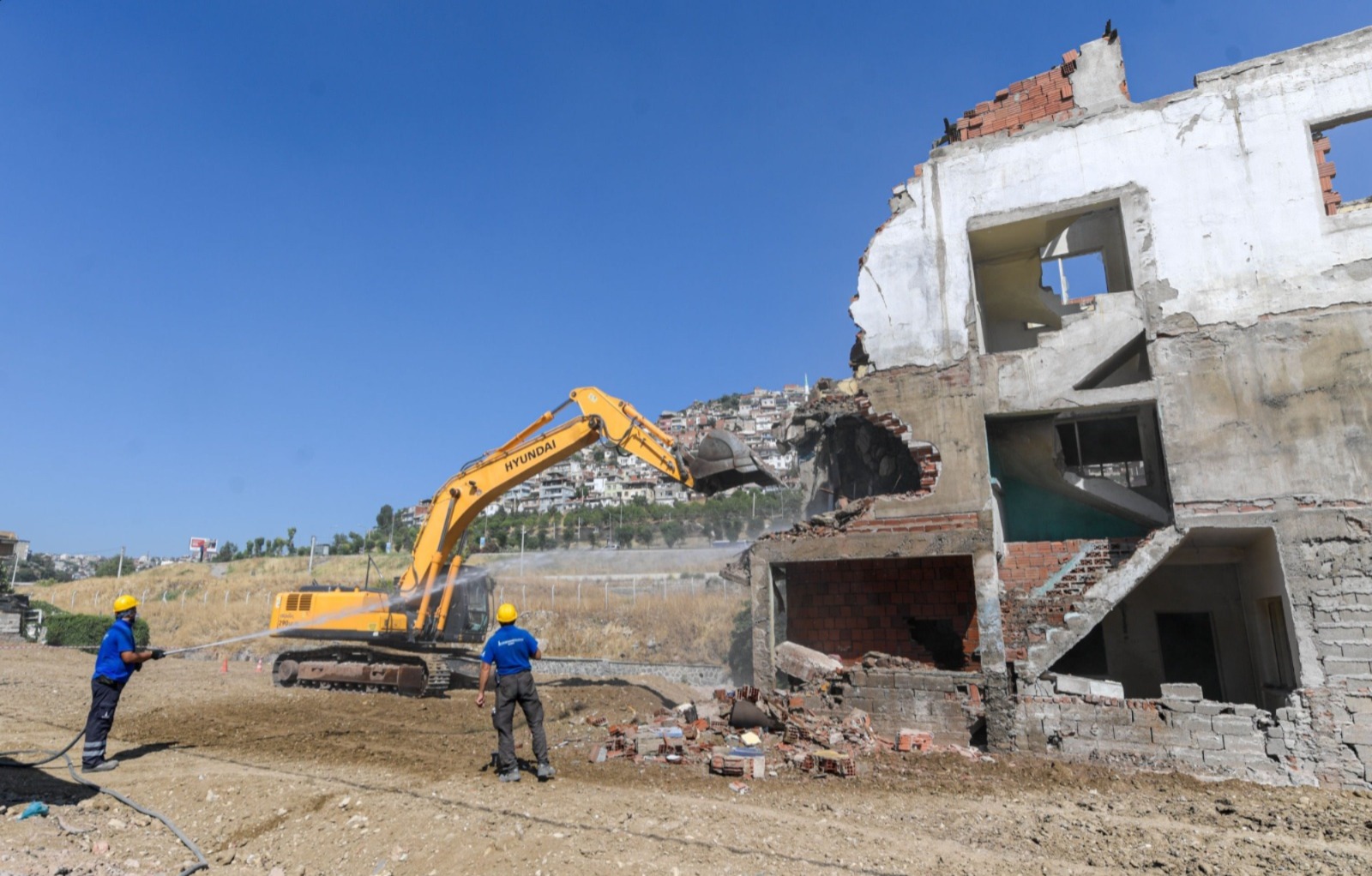 "İzmir büyük bir yeşil alana kavuşacak"