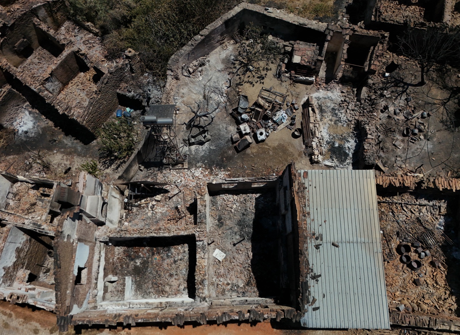 Yıkımın boyutu havadan belirlendi