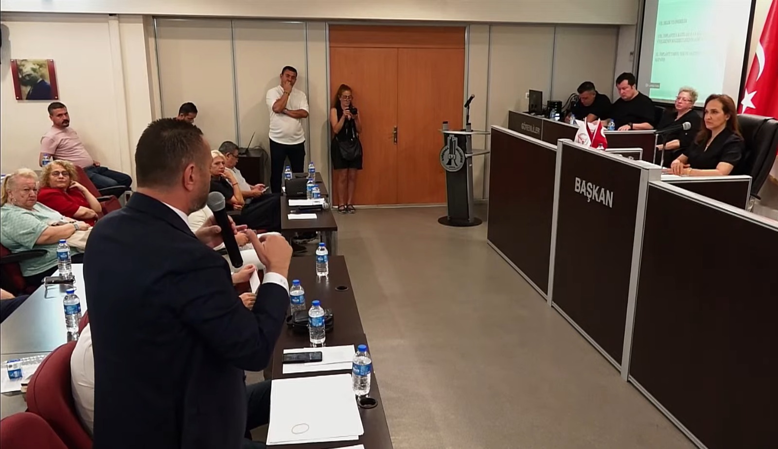 "Temizlik araçlarının bakımı bile yapılamıyor"