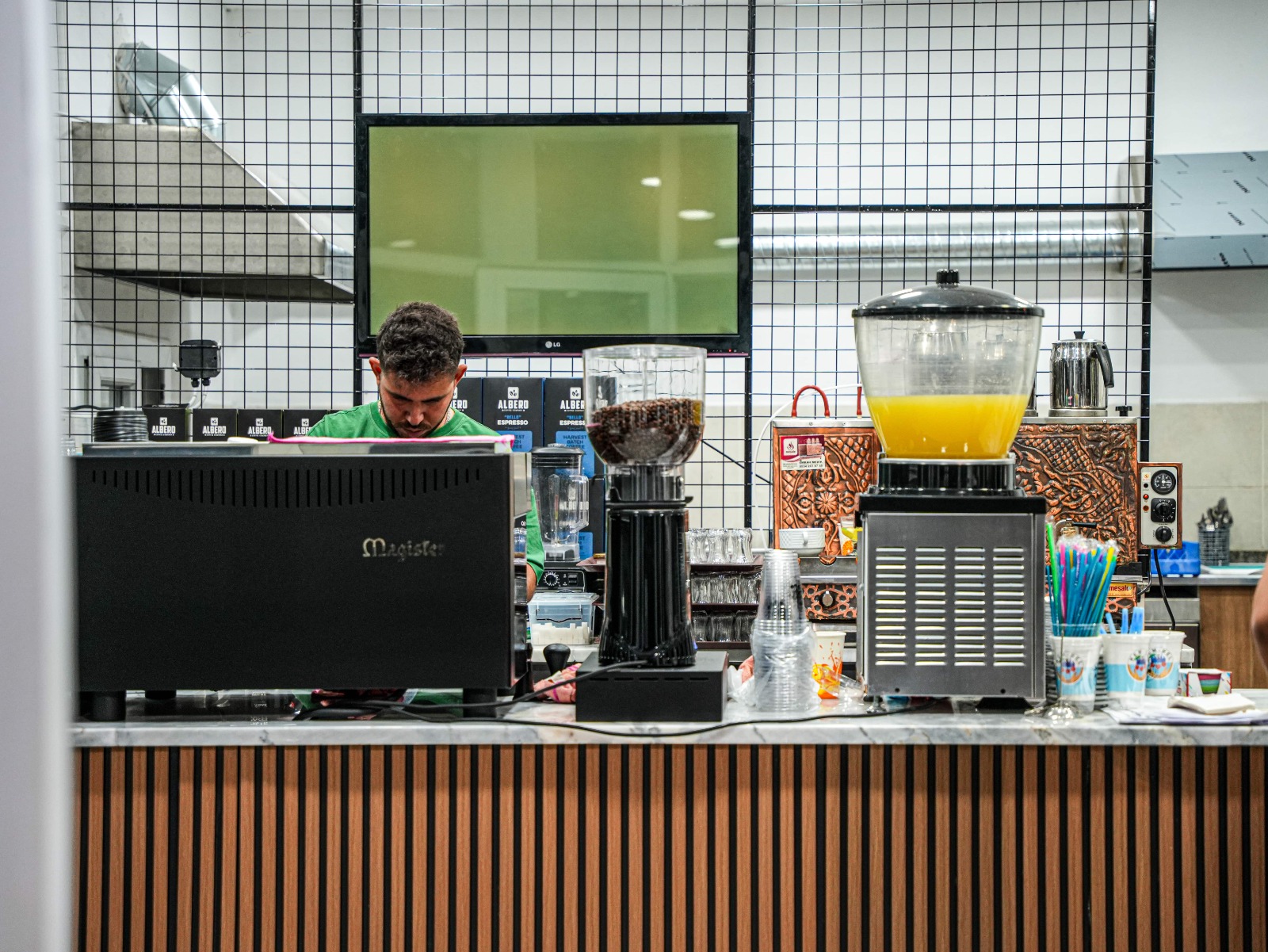 Atatürk Parkı gençlerin yeni buluşma noktası