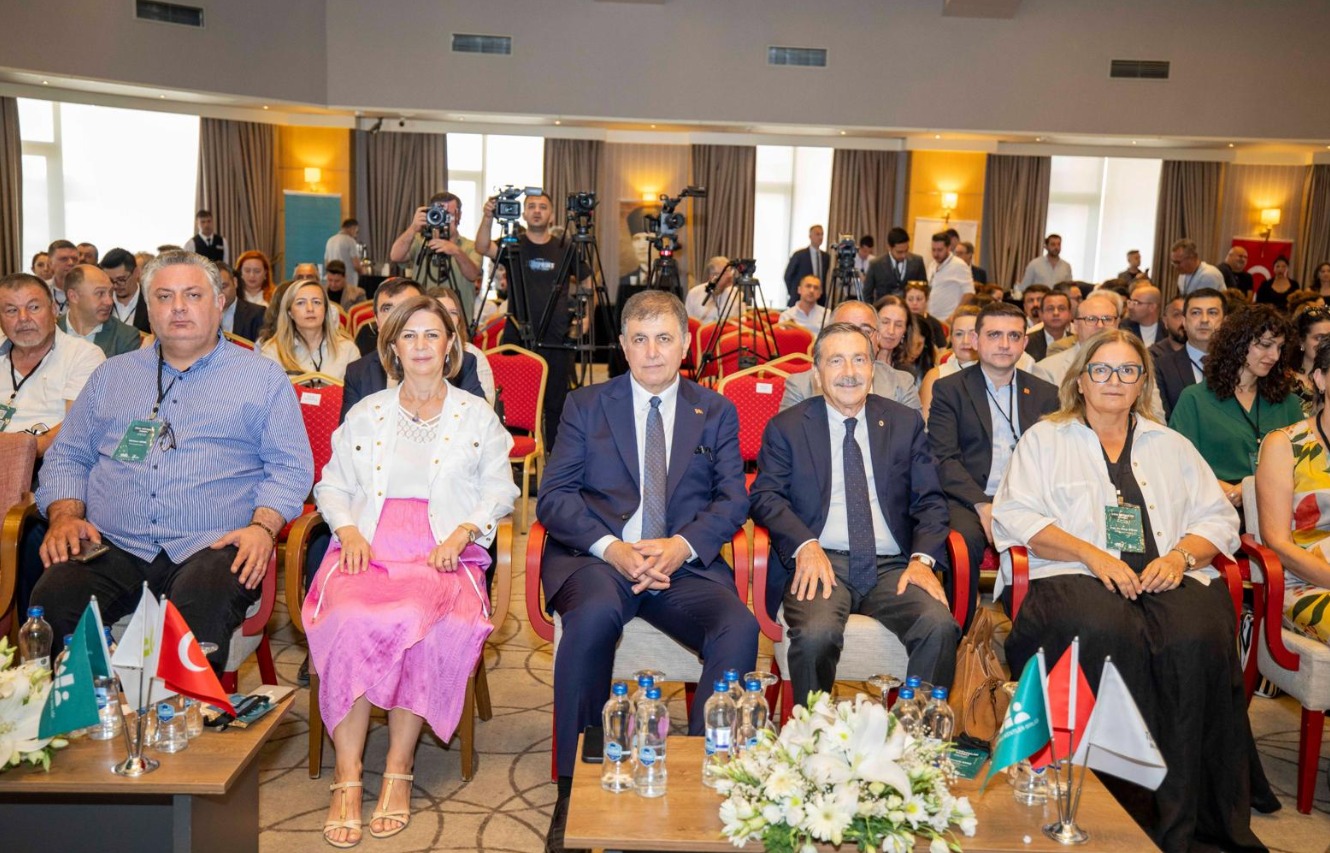 İzmir'de atık yönetimine yeni yaklaşım