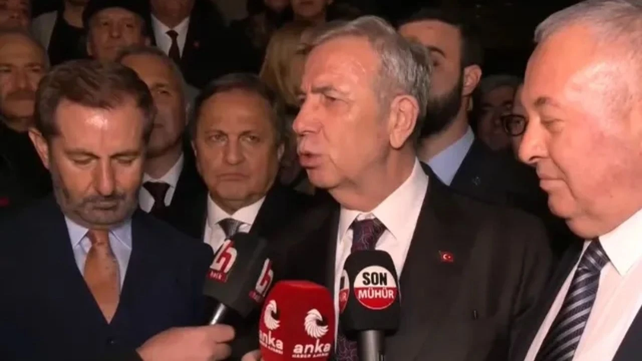 Masnur Yavas On Mühür