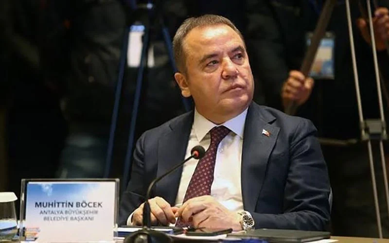 "Karanlığın en koyu anı şafağa en yakın zamandır"