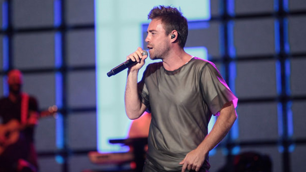 Arka arkaya 11 saatlik iki ameliyat geçirdi