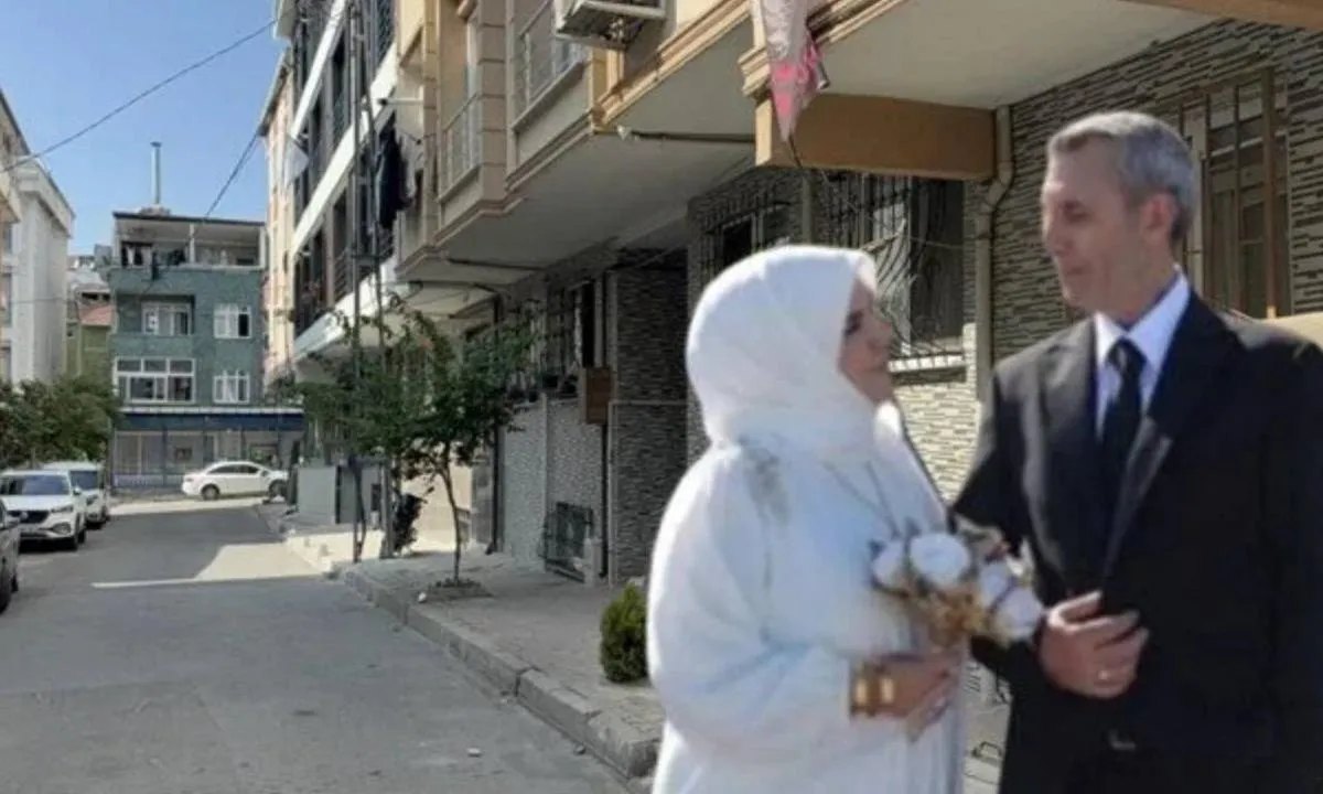 Ozlem Ayyildiz Kimdir