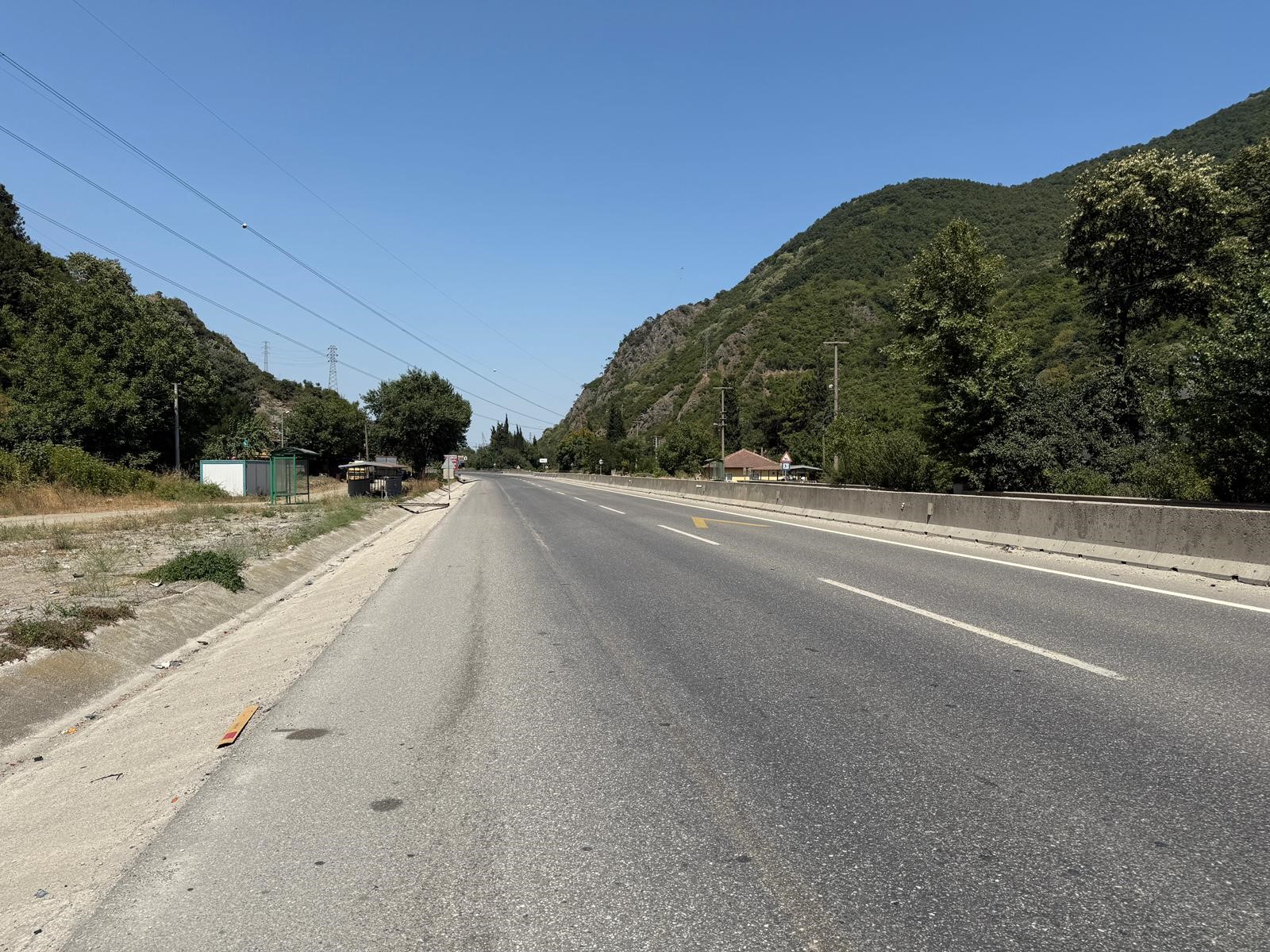 Ulaşım aksadı, vatandaşlar tahliye edildi