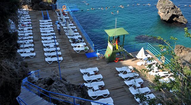Plajlar boş kaldı