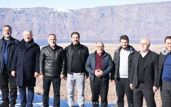 Tatvan'da Mehmet Emin Geylani'ye konuk olmuşlardı